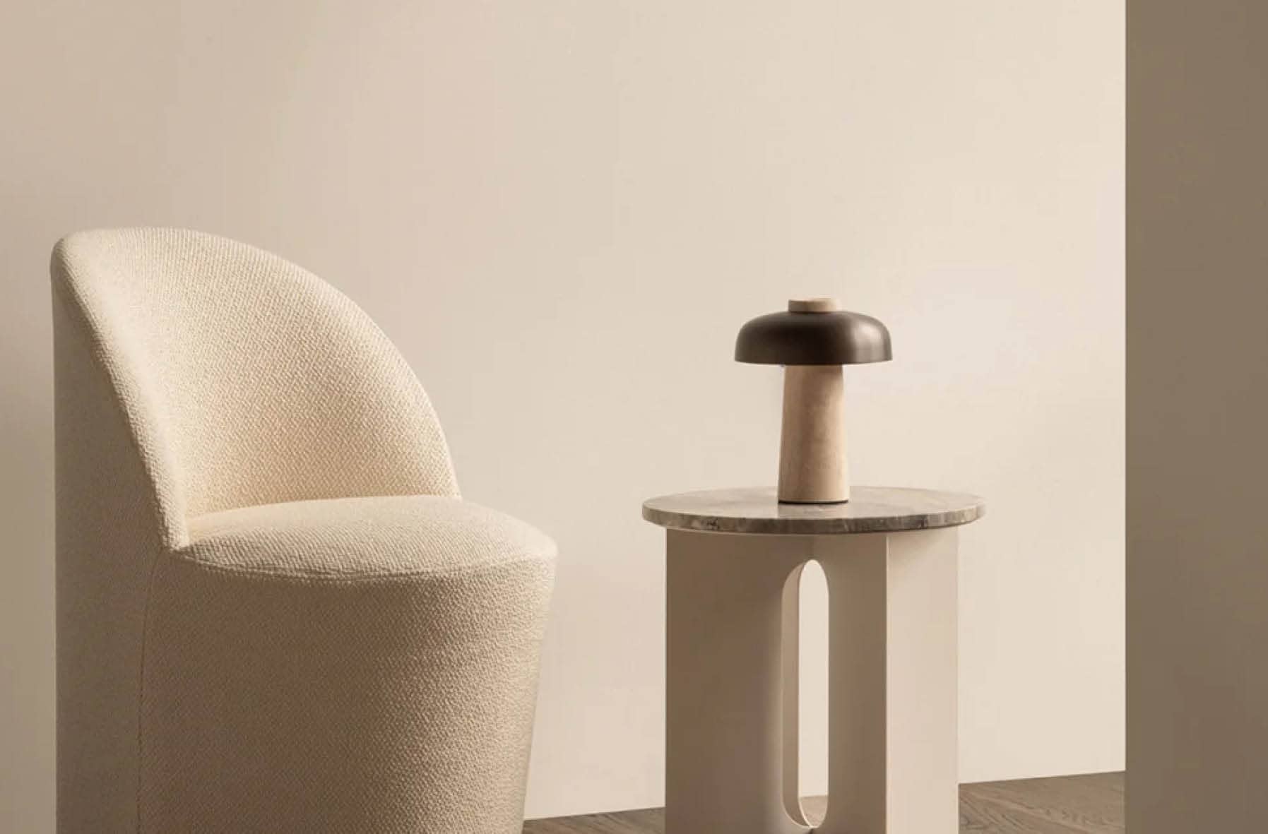 Lampe Portable 'Reverse' </br>Marque: Audo. – Image 2