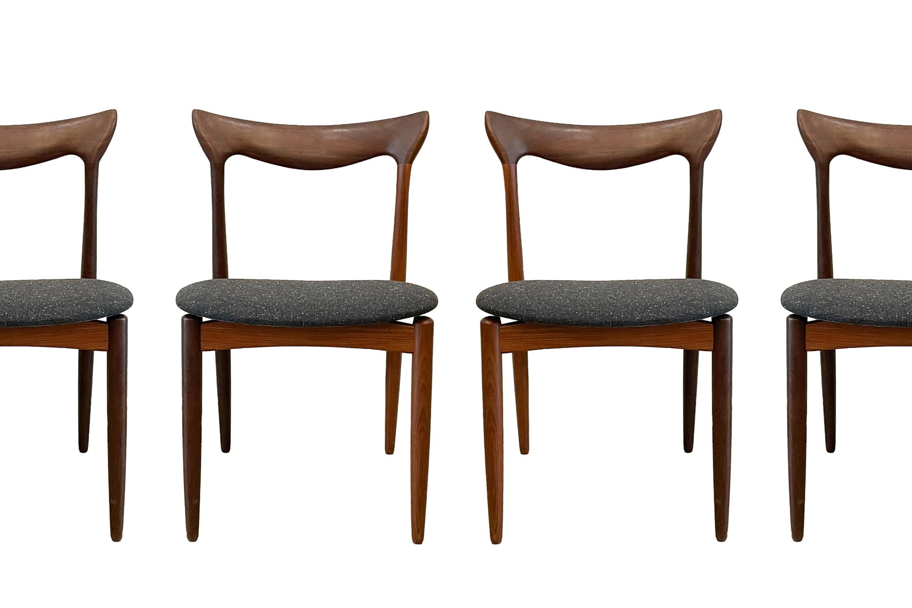 5 Chaises de Table en Teck </br>Designer: 'H. W. Klein'