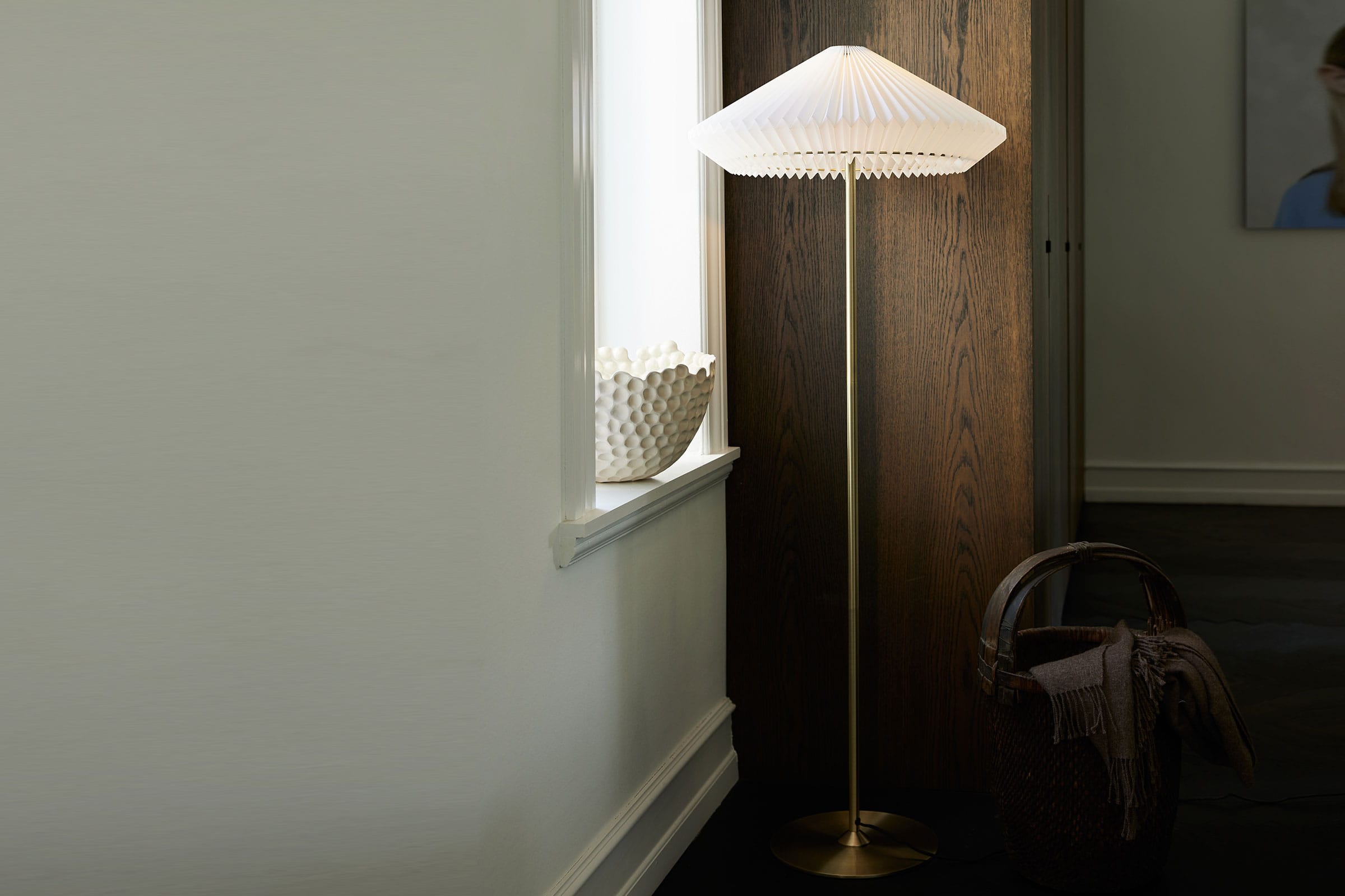 Lampadaire ‘Paris’</br>Marque: Halo Design. 2 finitions – Image 2