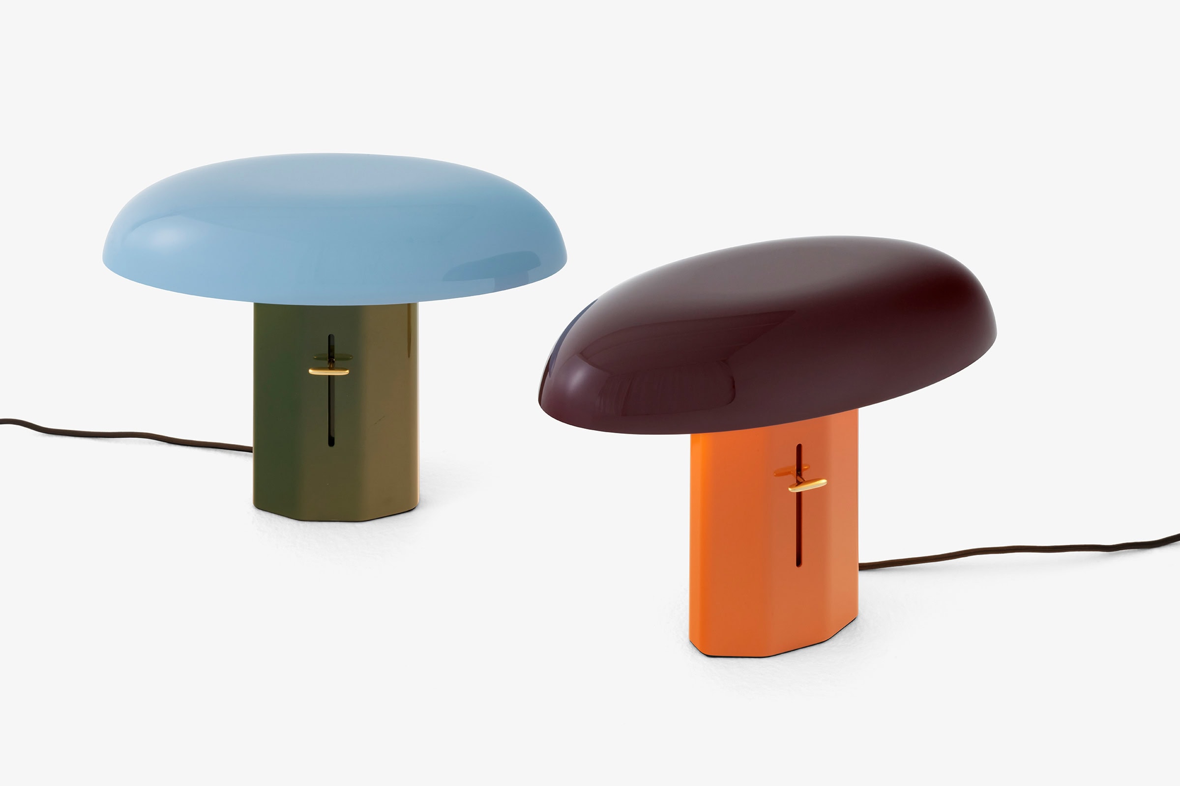 Lampe de Table 'Montera'</br>'&Tradition'. 2 coloris