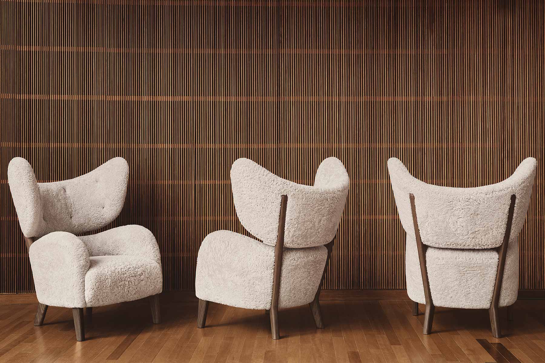 Fauteuil 'My Own Chair'<br />Marque: Audo. 2 finitions au choix