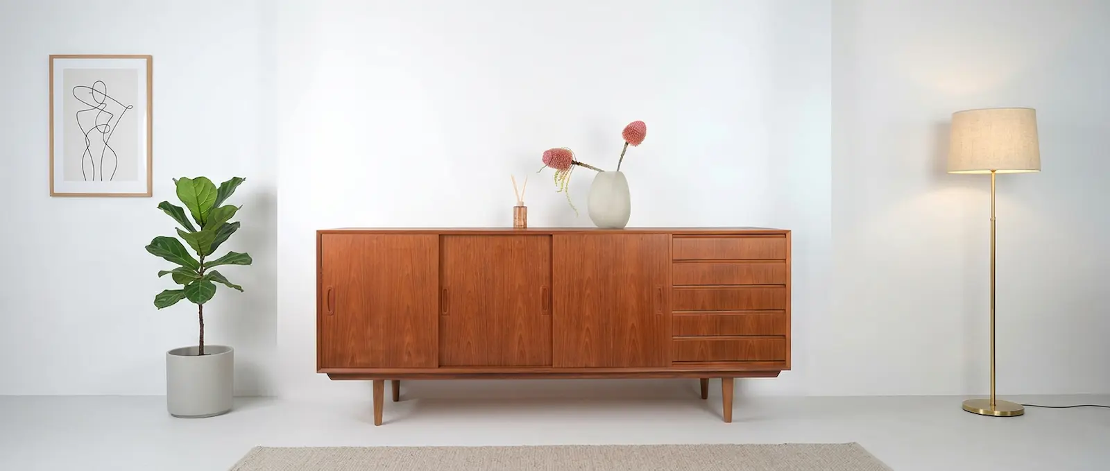 meuble scandinave Enfilade en teck, années 60