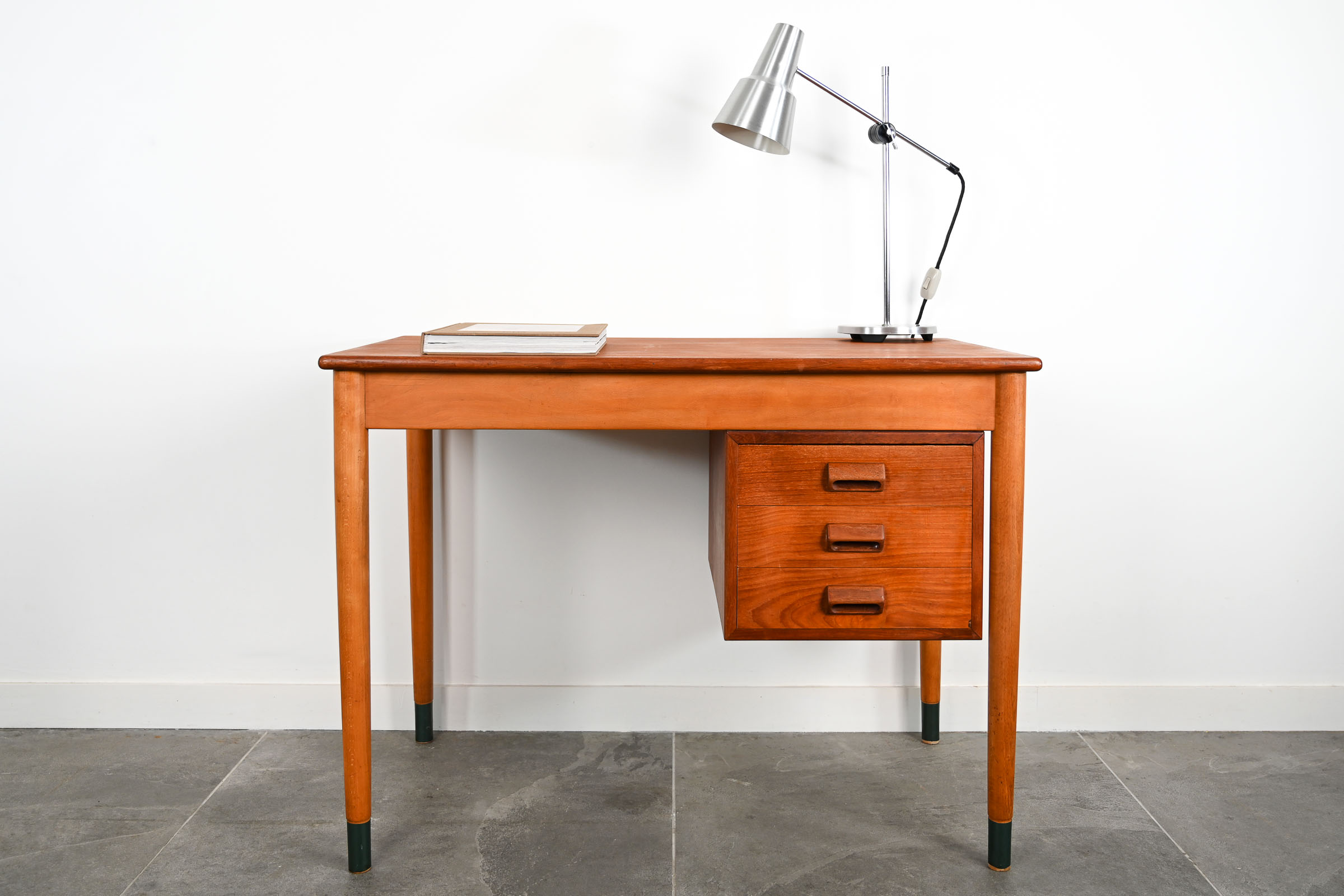 Bureau vintage en palissandre de Poul Volther