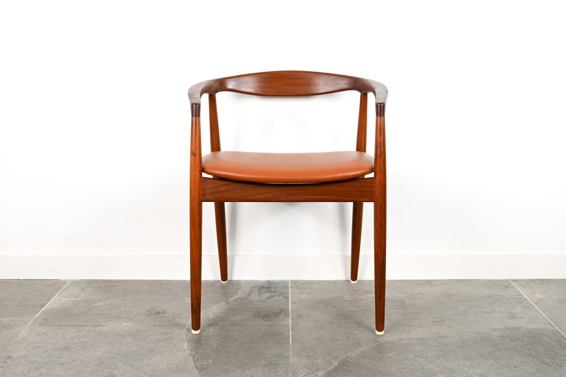 Chaise de Bureau en Teck & Cuir Cognac </br>Designer: ‘Kai Kristiansen’